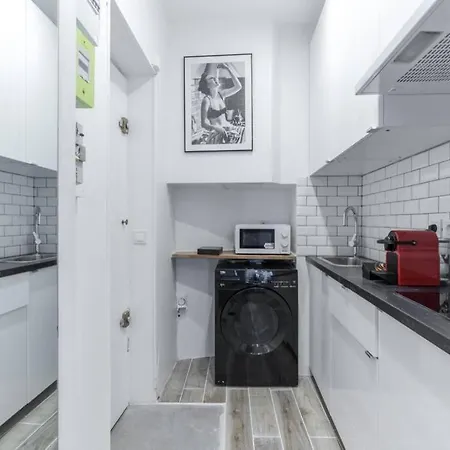 Apartment La Fayette Paris